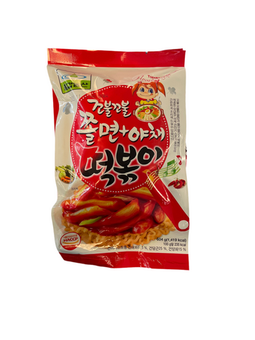 CHEWY NOODLE & VEGI TOPOKKI WITH SPICY SAUCE 604G