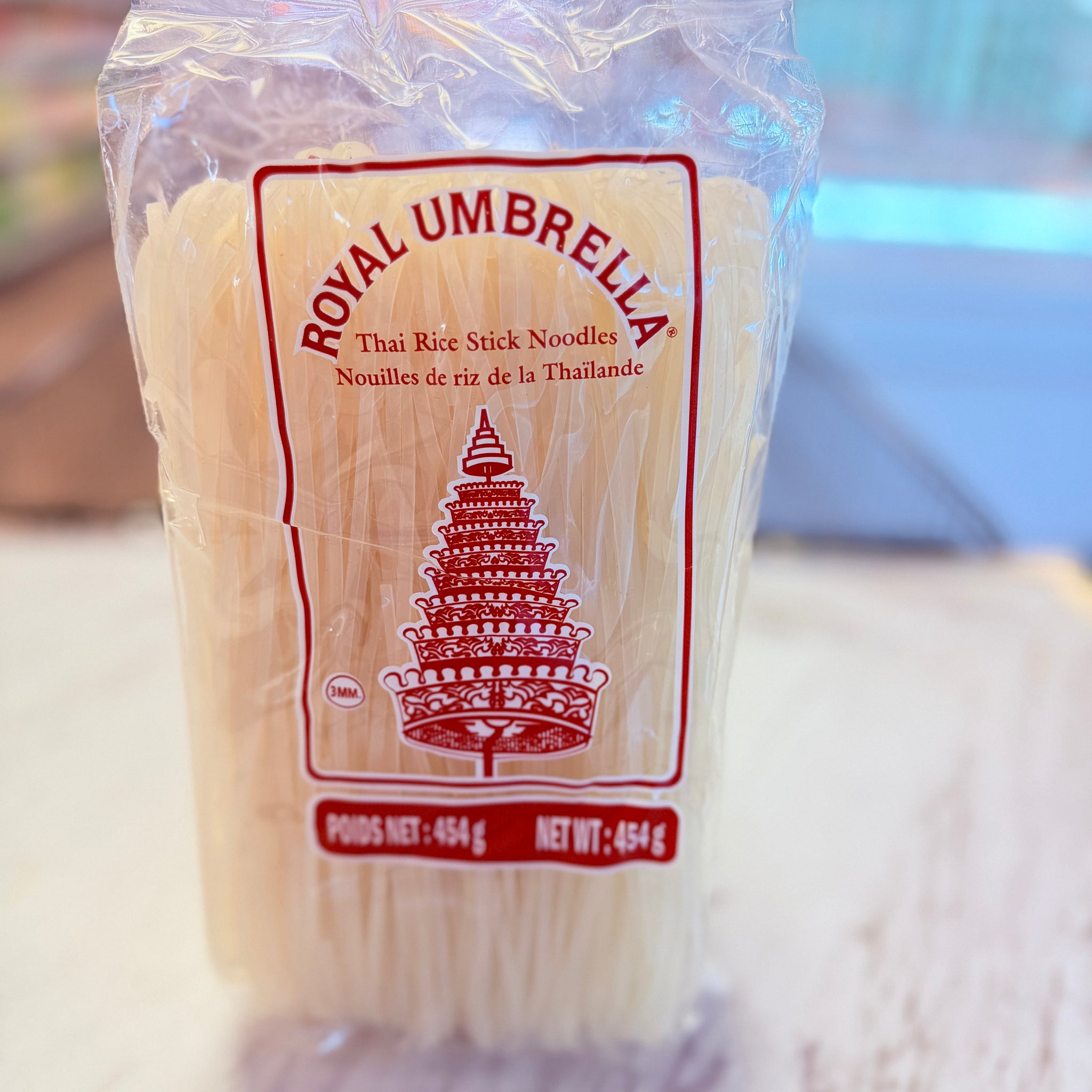 Royal umbrella Thai rice stick noodles 454 g
