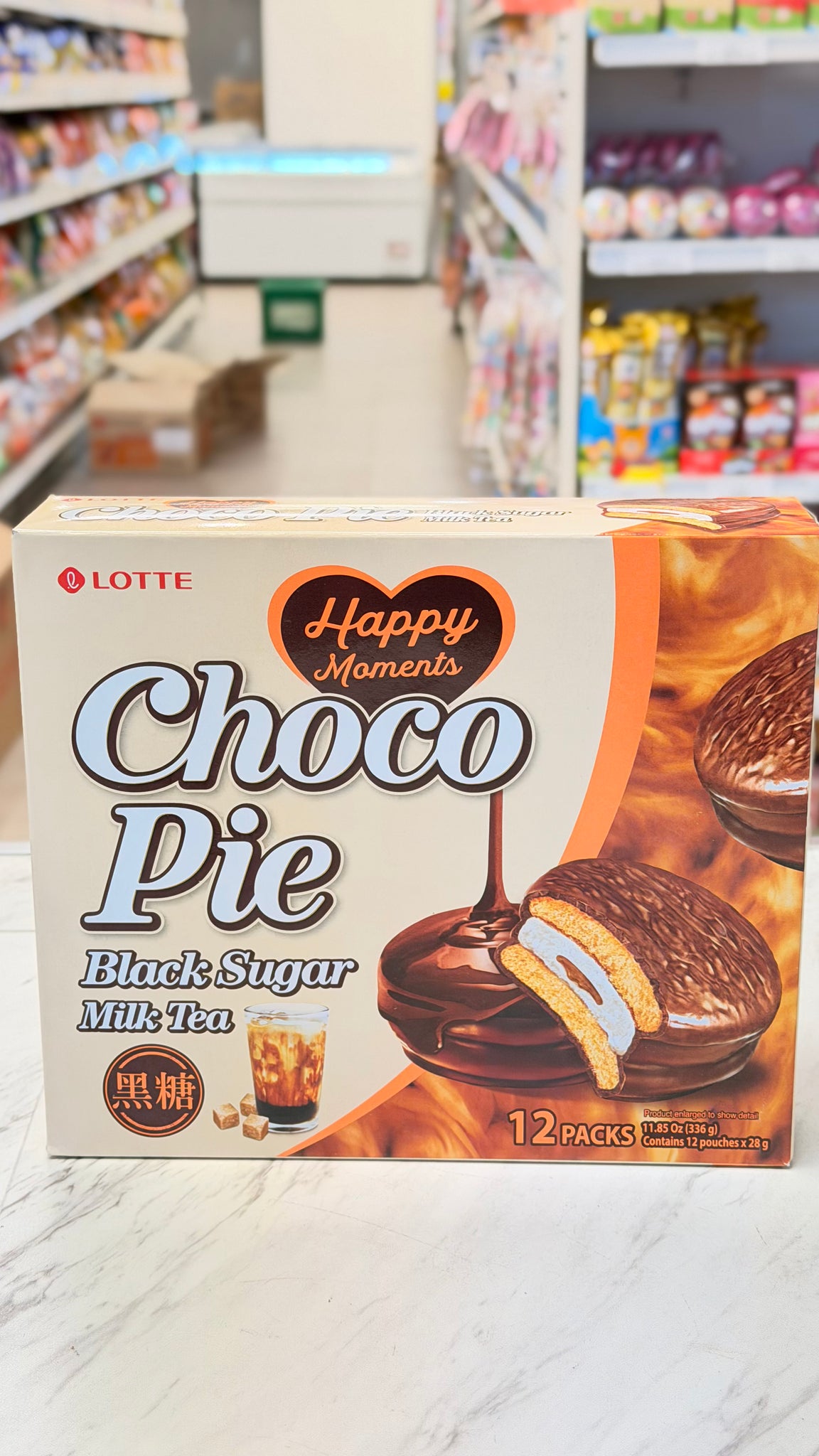 LOTTE Choco Pie Black Sugar Milk Tea 336g (12 Packs)