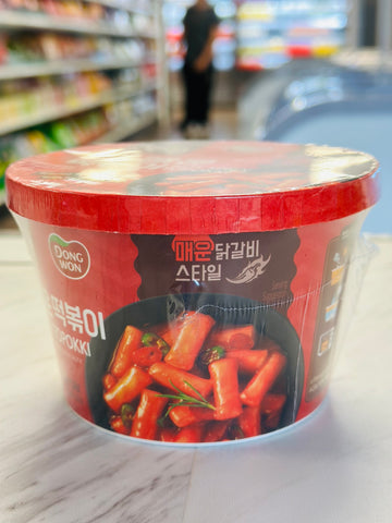 Dongwon Spicy Chicken Flavor Tteokbokki Cup