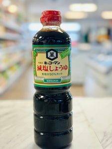 Kikkoman soy sauce low salt 750ml