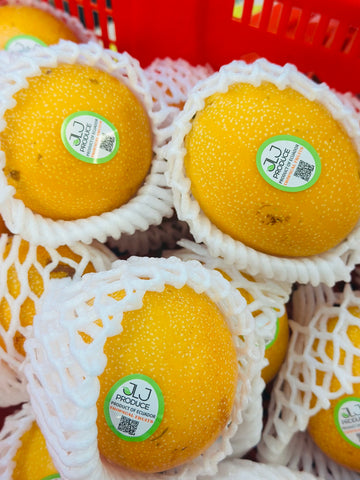 Yellow Passion Fruit 1pc 黄色百香果1个