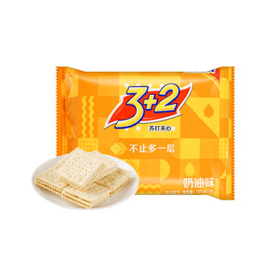 康师傅夹心饼干（奶油味）Sandwich Cracker(creamy flavor)