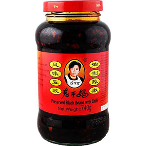 老干妈 风味豆豉油制辣椒 Chill oil with black bean 740g